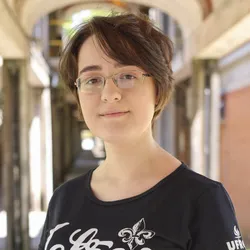 Ana R.